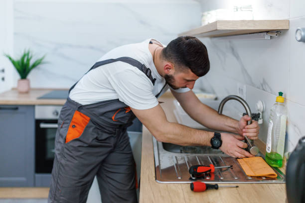 Best Shower Repair Services  in Astor, FL